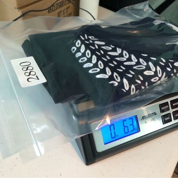 Pure Collection Tee Womens 12 Navy Blue Short Sleeve Embroidered Leaf Cutout - Picture 10 of 10